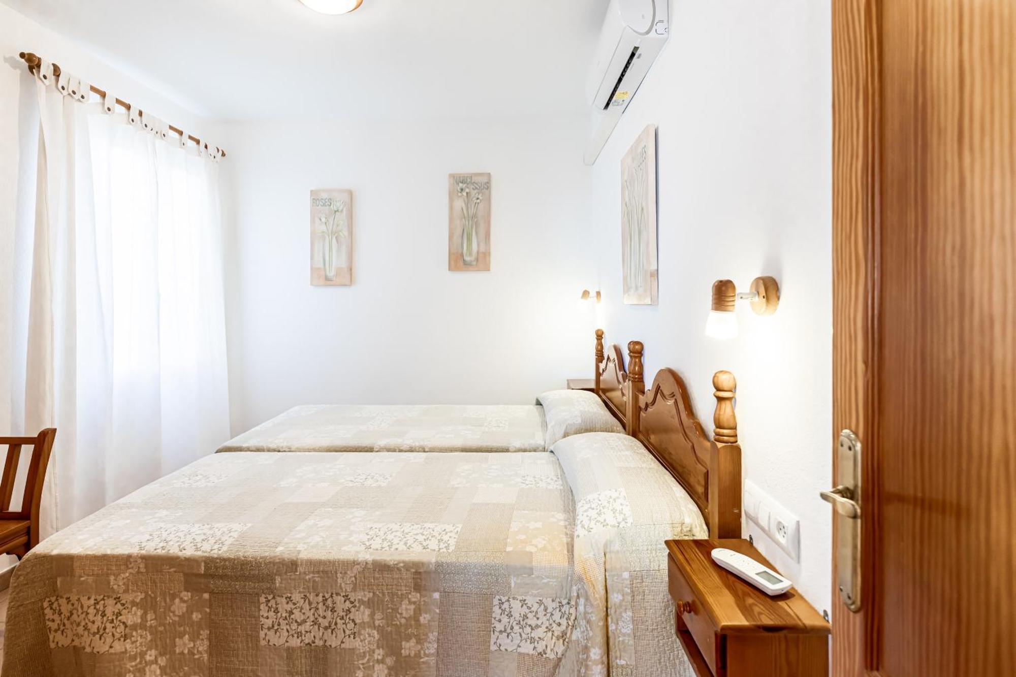 Villa Terra Son Bou Exteriör bild